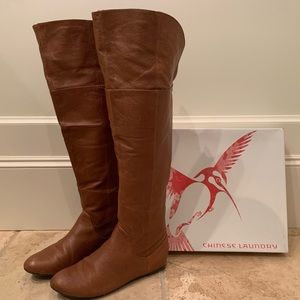 CHINESE LAUNDRY Z-Turn it Up Boot, Size 8-1/2